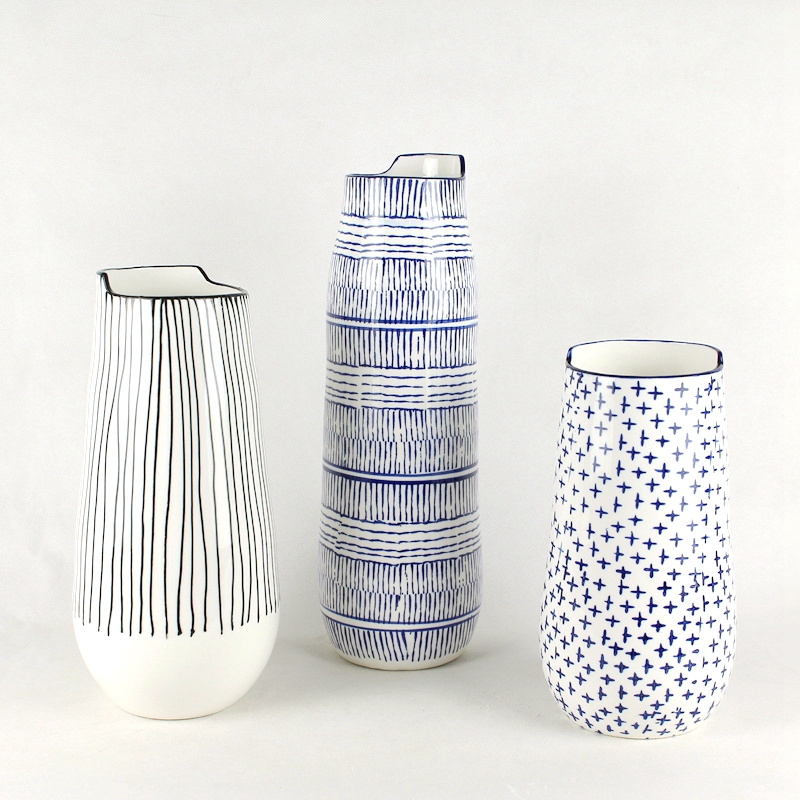 Ceramic New Bone China Blue Hand Paint Pattern Vase
