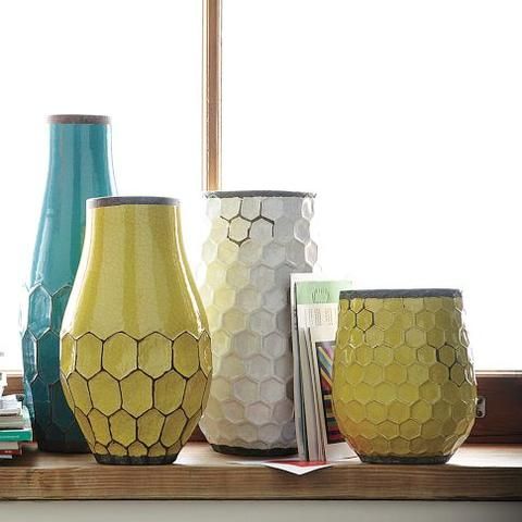 Ceramic honeycomb vase